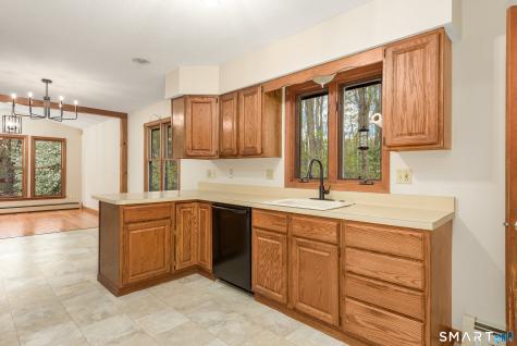 107 Bamforth Road Vernon CT 06066