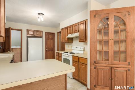 107 Bamforth Road Vernon CT 06066