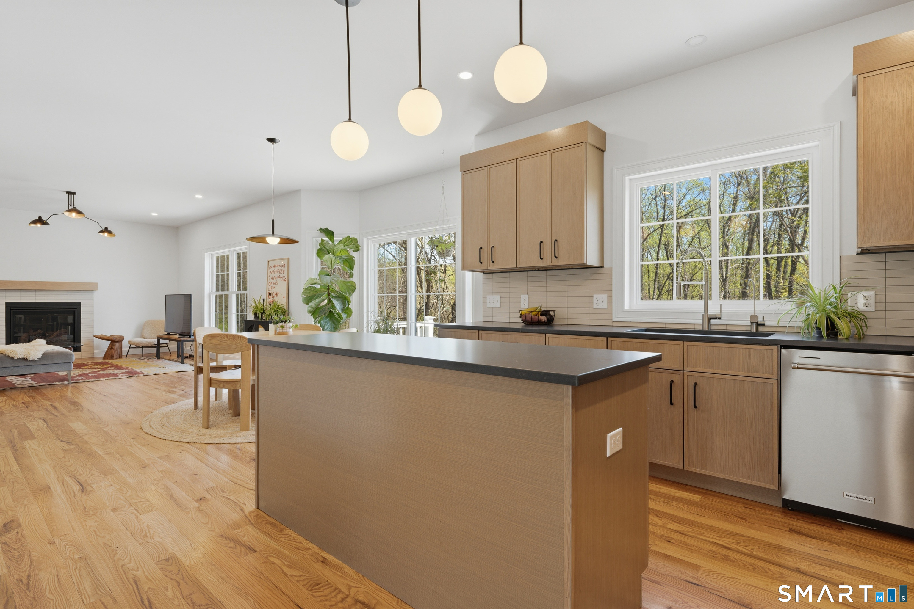 218 Quaker Farms Road Oxford CT 06478