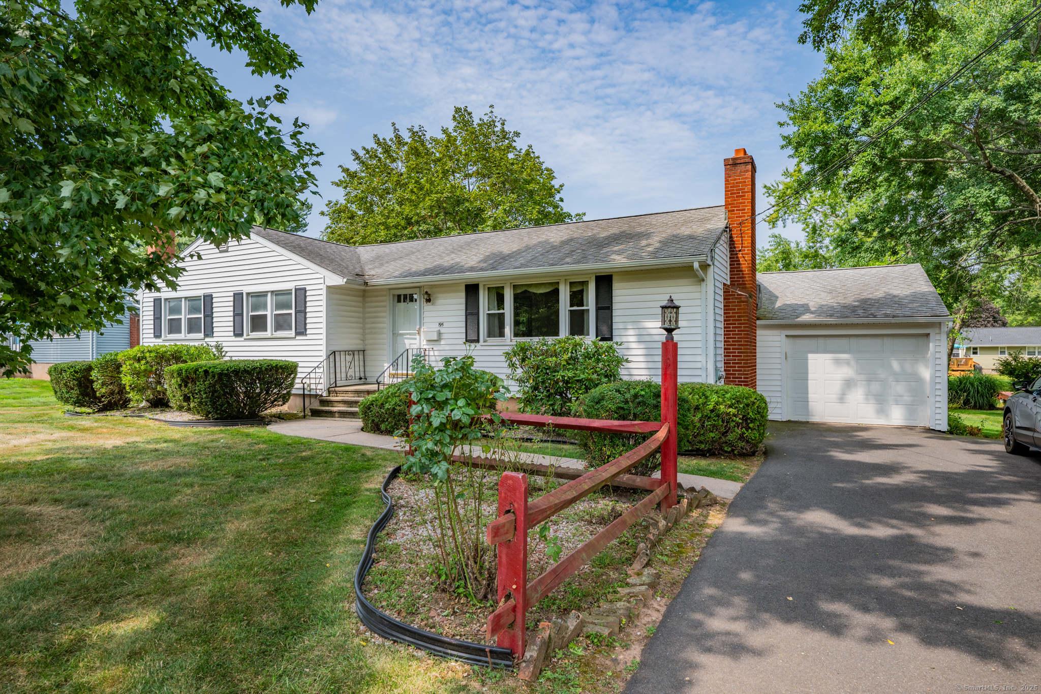195 Fairlane Drive Wethersfield CT 06109