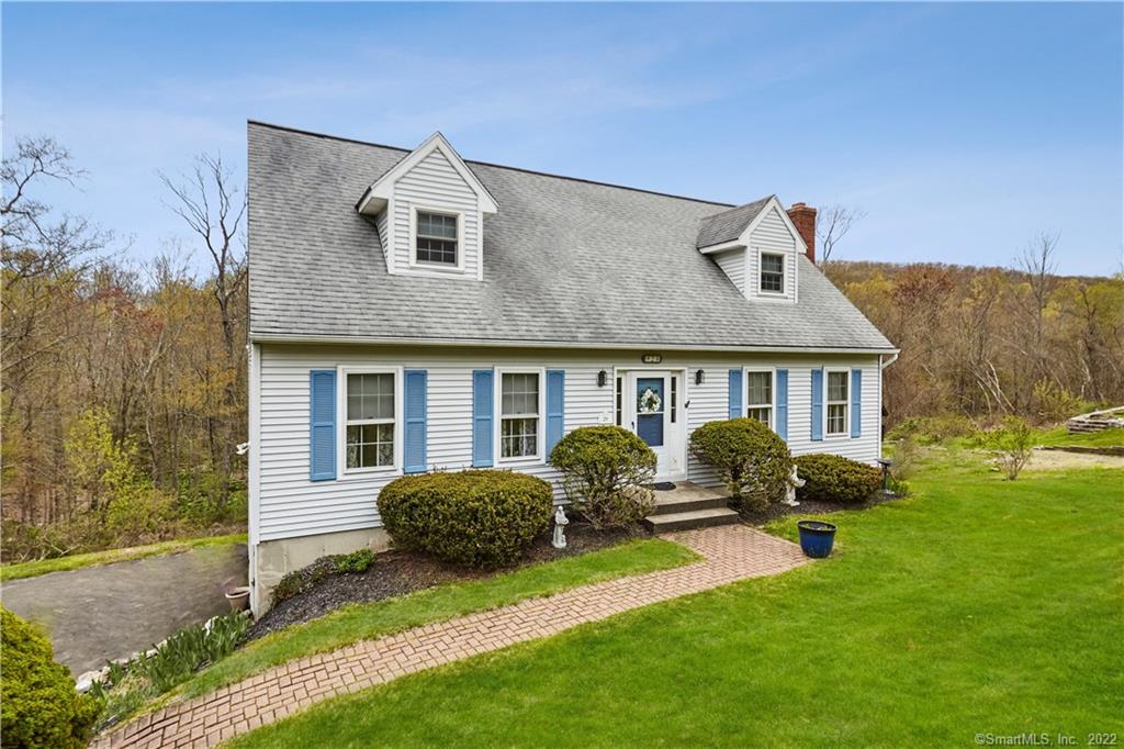 29 Eastview Drive New Fairfield CT 06812