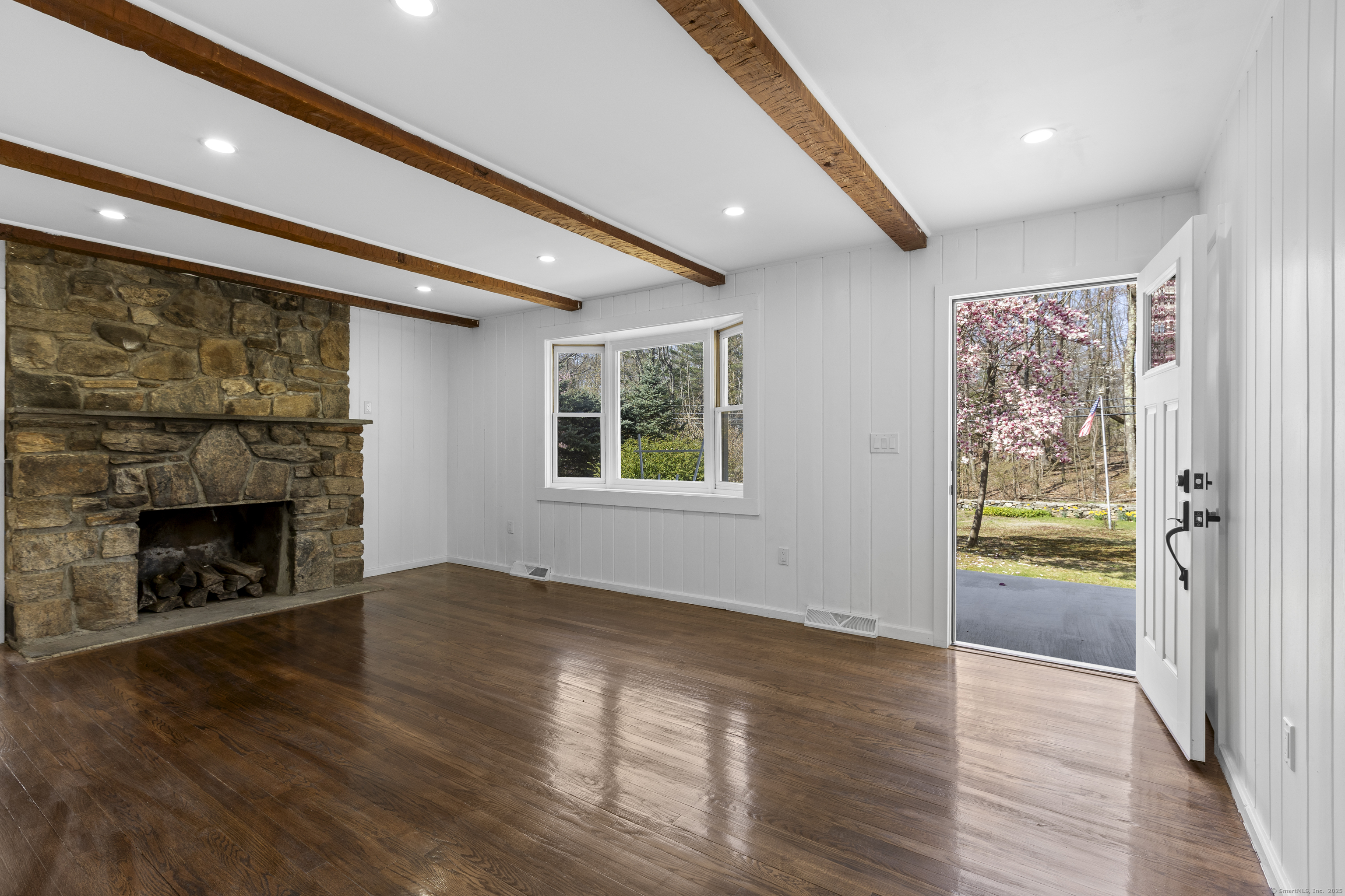 28 Shortwoods Road New Fairfield CT 06812