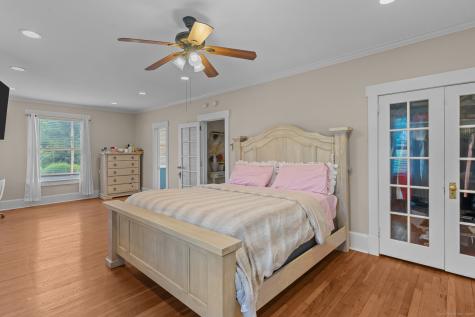 26 Canterbury Turnpike Norwich CT 06360