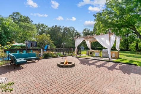 26 Canterbury Turnpike Norwich CT 06360