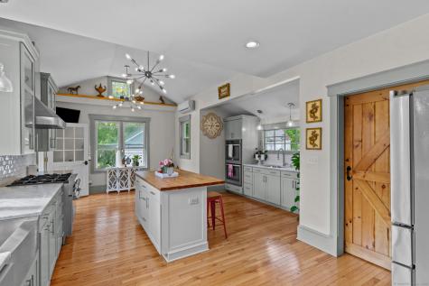 26 Canterbury Turnpike Norwich CT 06360