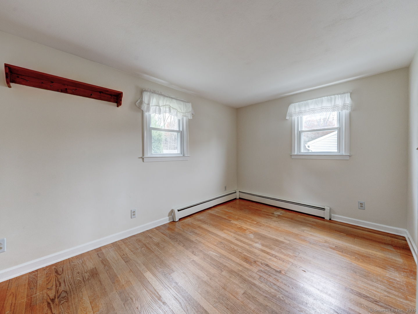 21 Grove Road Enfield CT 06082