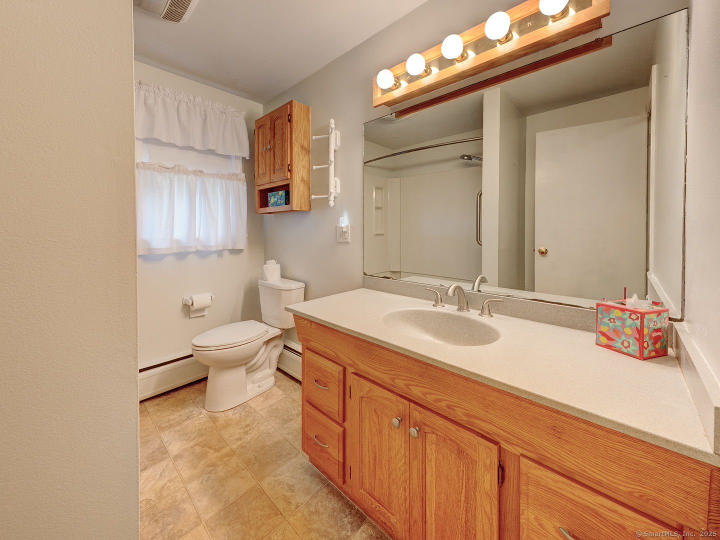 21 Grove Road Enfield CT 06082