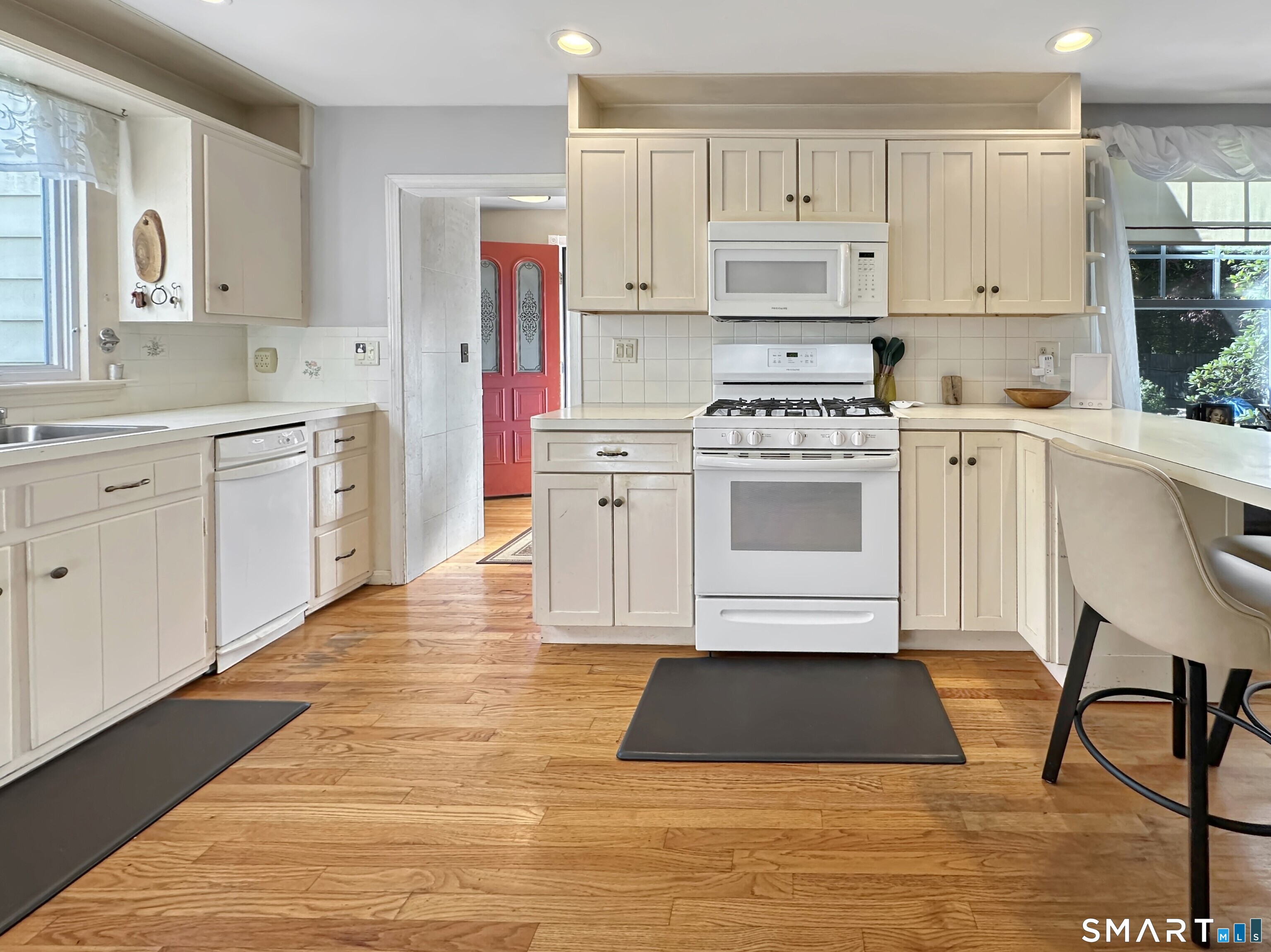 67 Nortontown Road Madison CT 06443