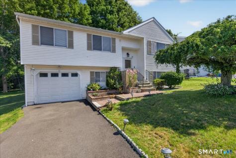 35 Mallard Lane East Haven CT 06512