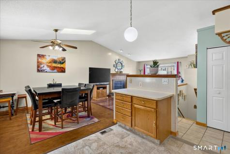 35 Mallard Lane East Haven CT 06512