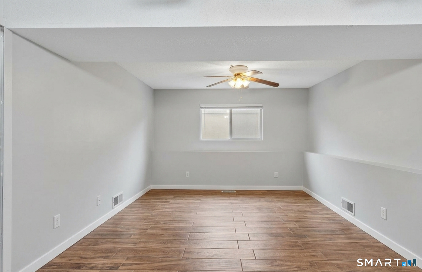 35 Mallard Lane East Haven CT 06512
