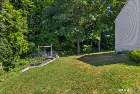35 Mallard Lane East Haven CT 06512