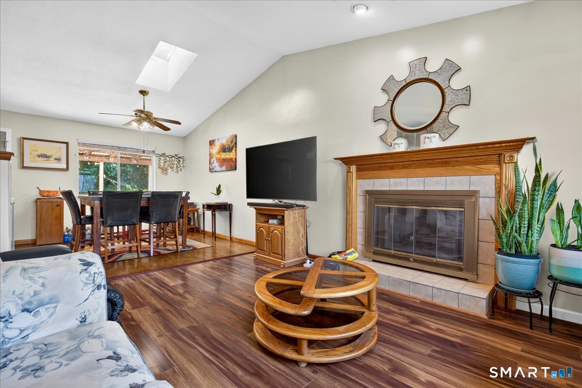 35 Mallard Lane East Haven CT 06512