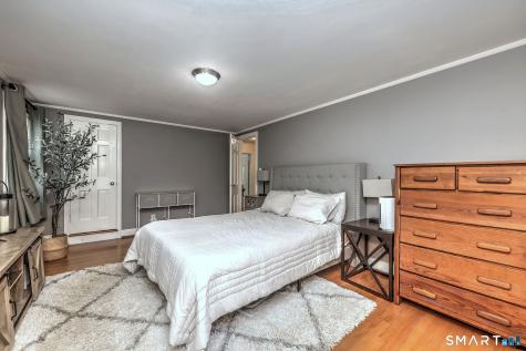 33 Elton Drive Newington CT 06111