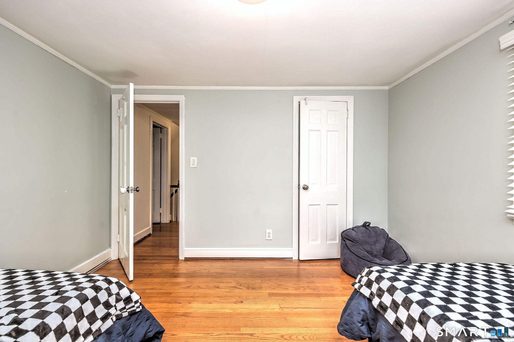 33 Elton Drive Newington CT 06111