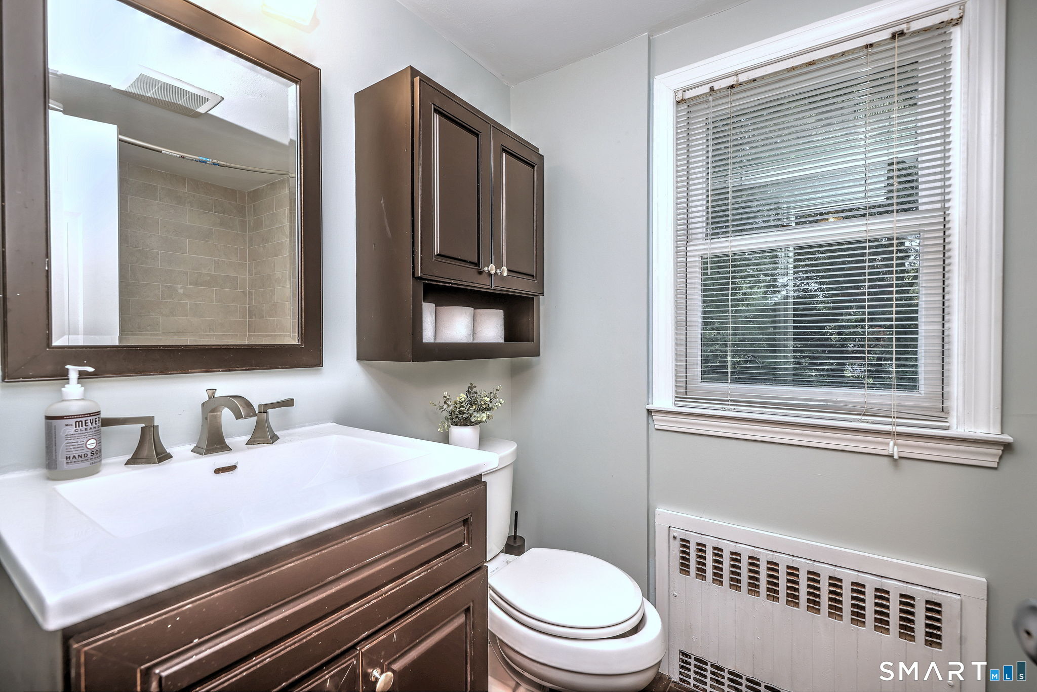 33 Elton Drive Newington CT 06111