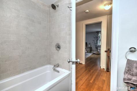 33 Elton Drive Newington CT 06111
