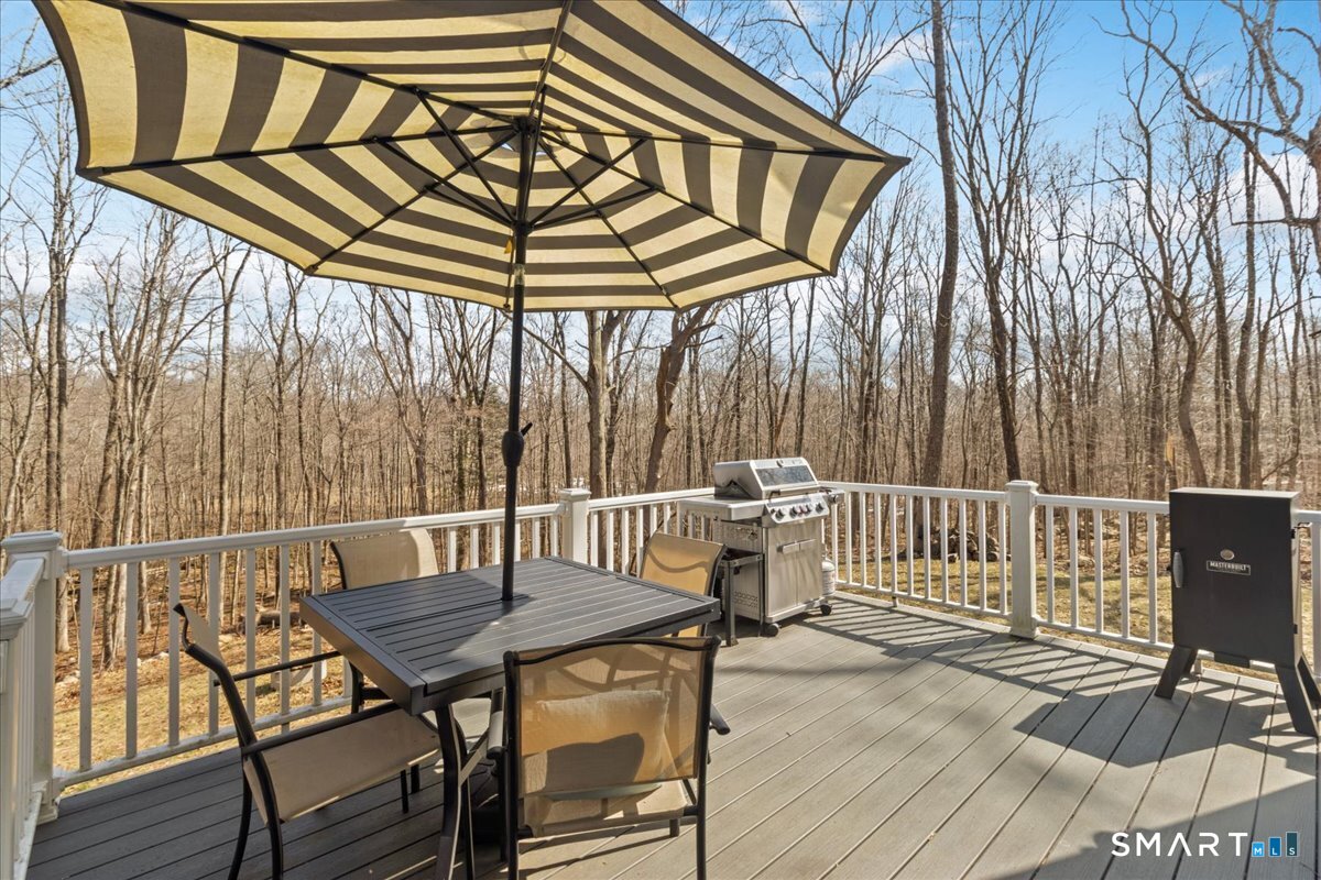 26 2ND Street Lebanon CT 06249