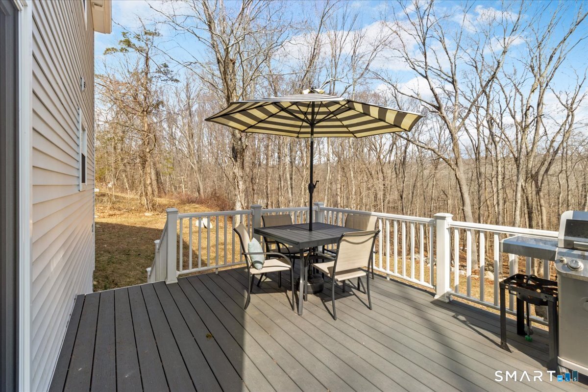 26 2ND Street Lebanon CT 06249