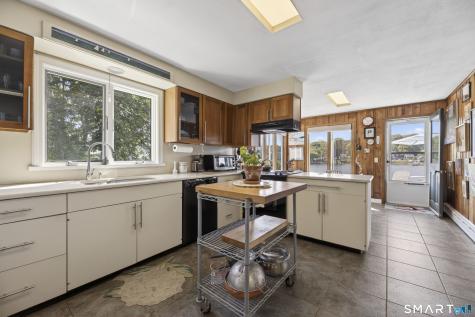 27 Wilbur Road Stonington CT 06378
