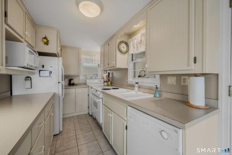 54 Sea Crest Avenue East Lyme CT 06357