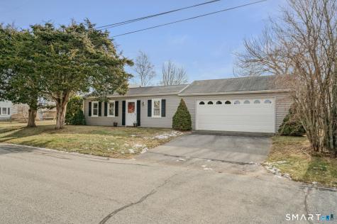 54 Sea Crest Avenue East Lyme CT 06357
