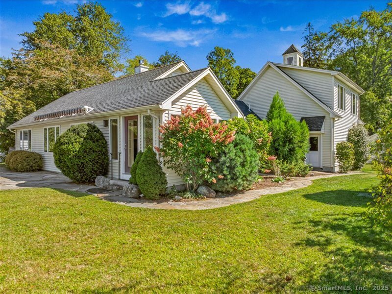 76 Grassy Hill Road Old Lyme CT 06371