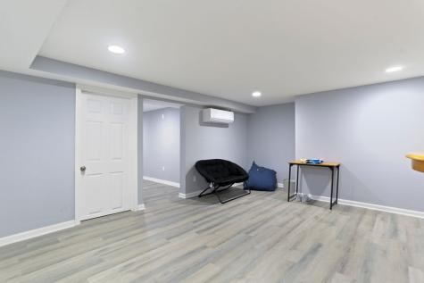 932 Thorme Street Bridgeport CT 06606