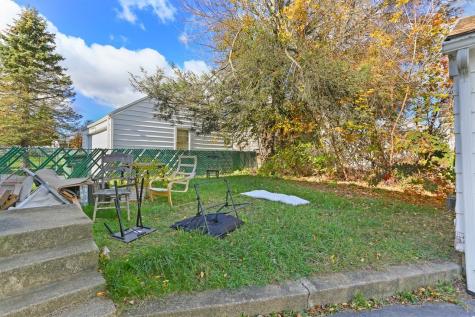 932 Thorme Street Bridgeport CT 06606