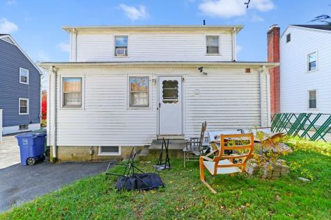 932 Thorme Street Bridgeport CT 06606