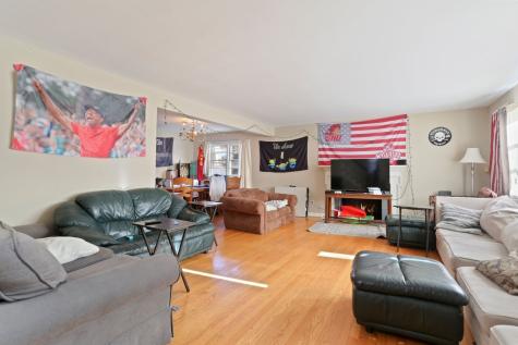 932 Thorme Street Bridgeport CT 06606