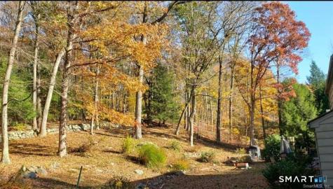 50 Deerfield Drive Easton CT 06612