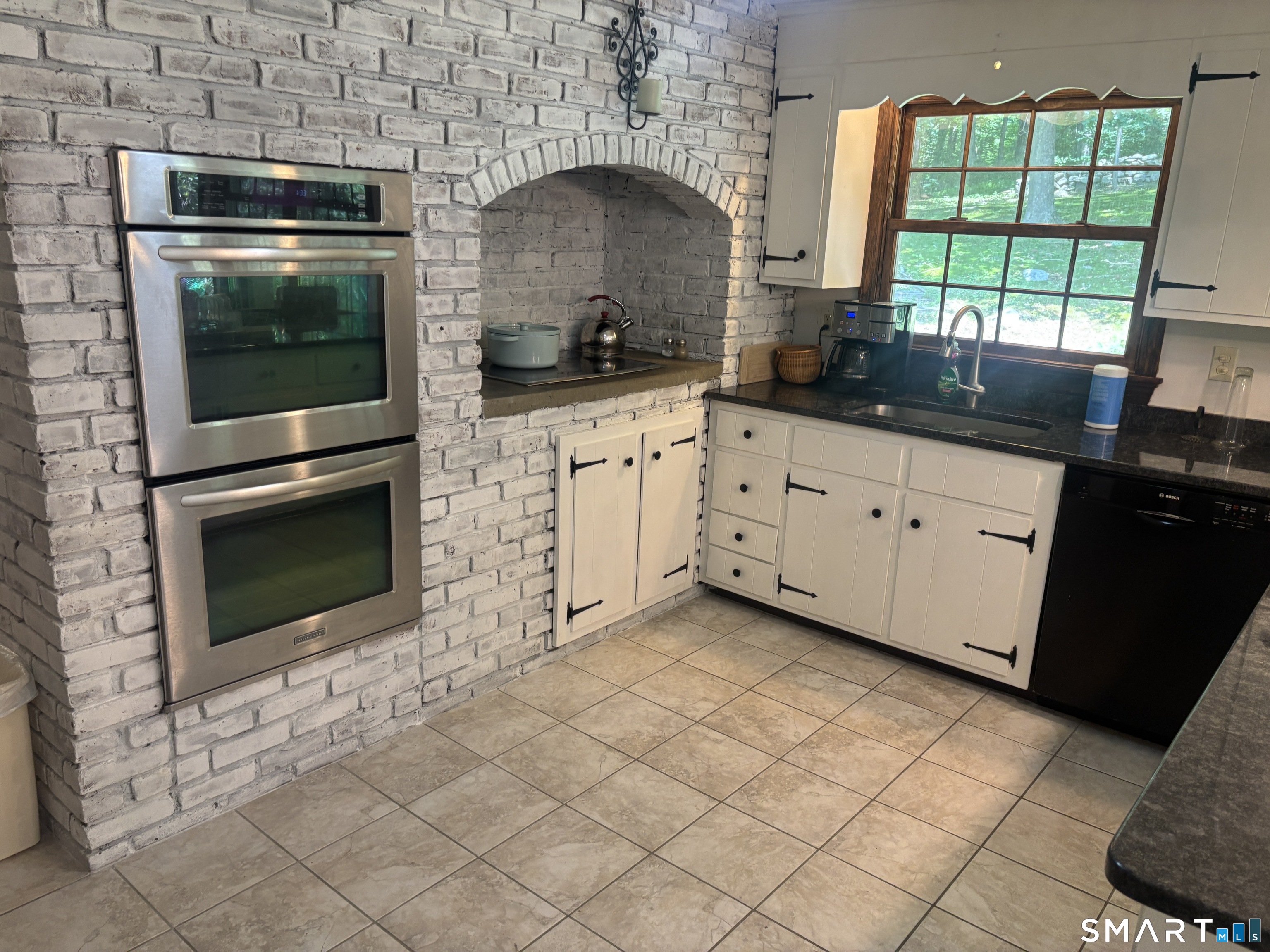 50 Deerfield Drive Easton CT 06612