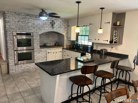 50 Deerfield Drive Easton CT 06612