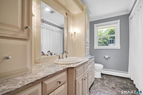 7 Rogers Drive Meriden CT 06450