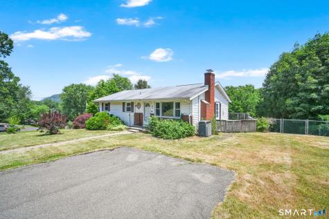 7 Rogers Drive Meriden CT 06450