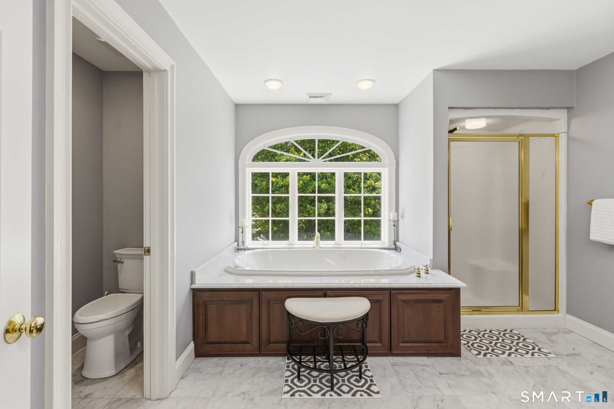 14 Bittersweet Way Stonington CT 06378