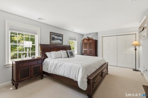 14 Bittersweet Way Stonington CT 06378
