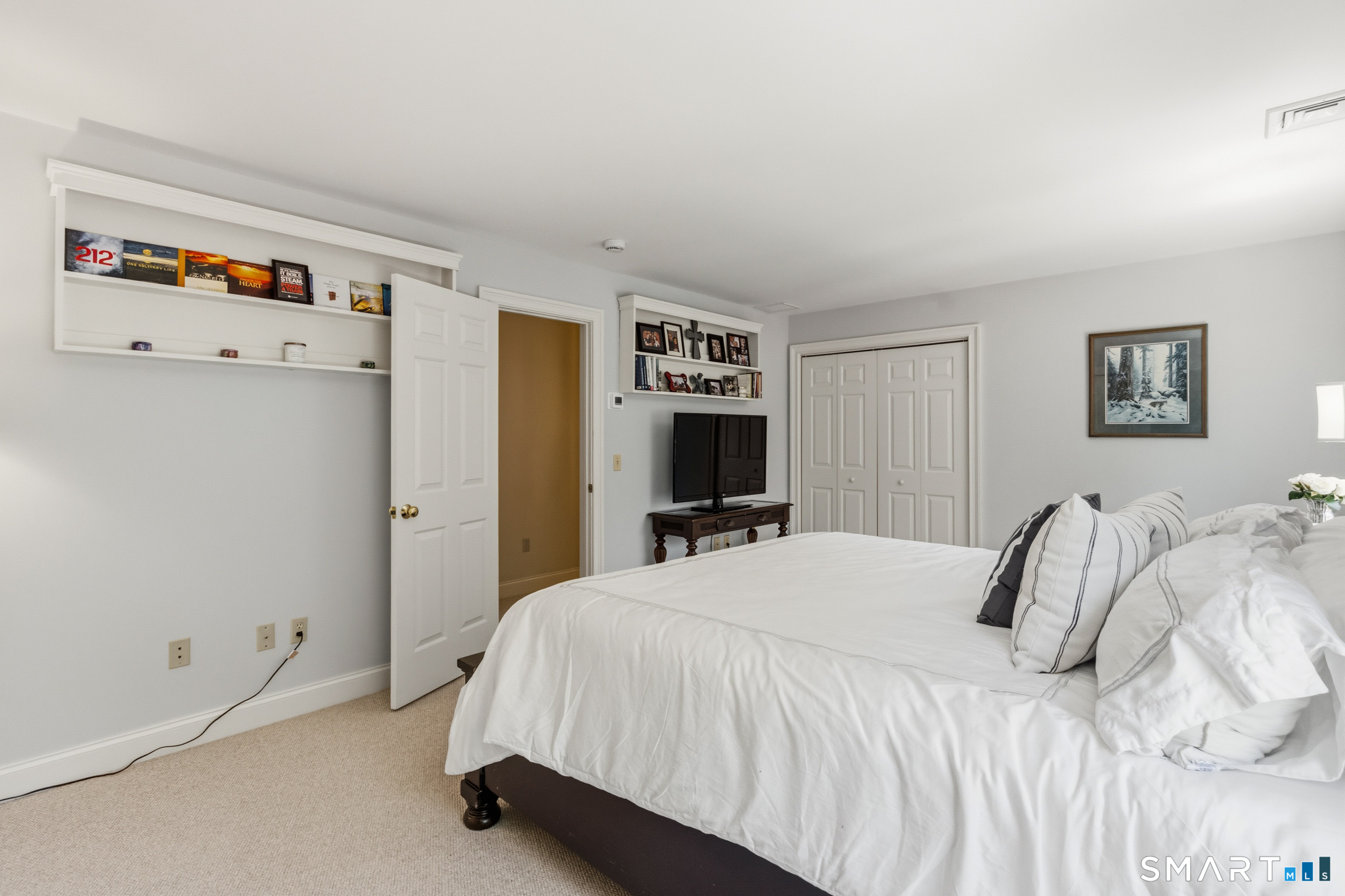 14 Bittersweet Way Stonington CT 06378