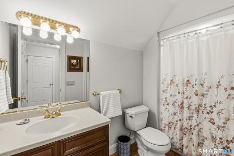 14 Bittersweet Way Stonington CT 06378