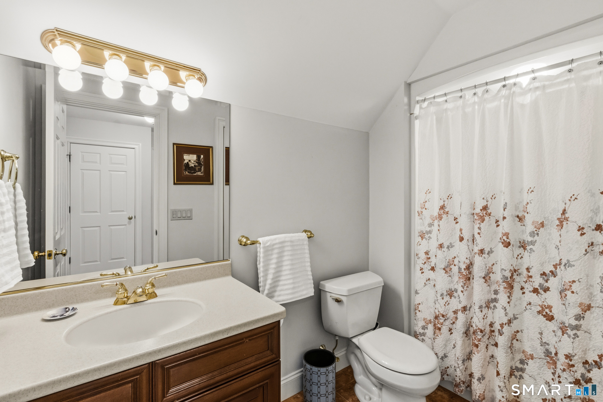 14 Bittersweet Way Stonington CT 06378