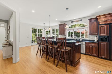 14 Bittersweet Way Stonington CT 06378
