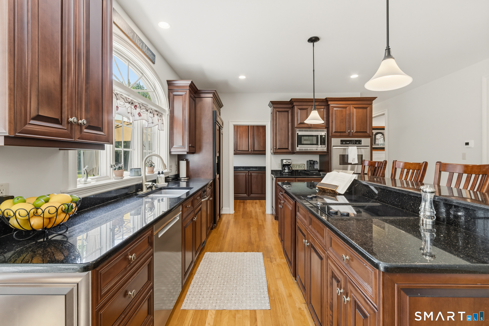 14 Bittersweet Way Stonington CT 06378