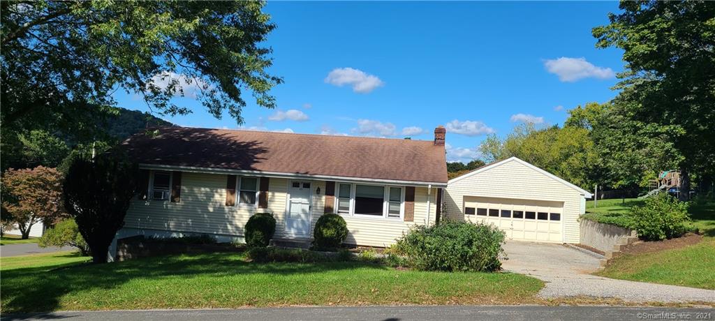 22 Sherwood Drive New Milford CT 06776