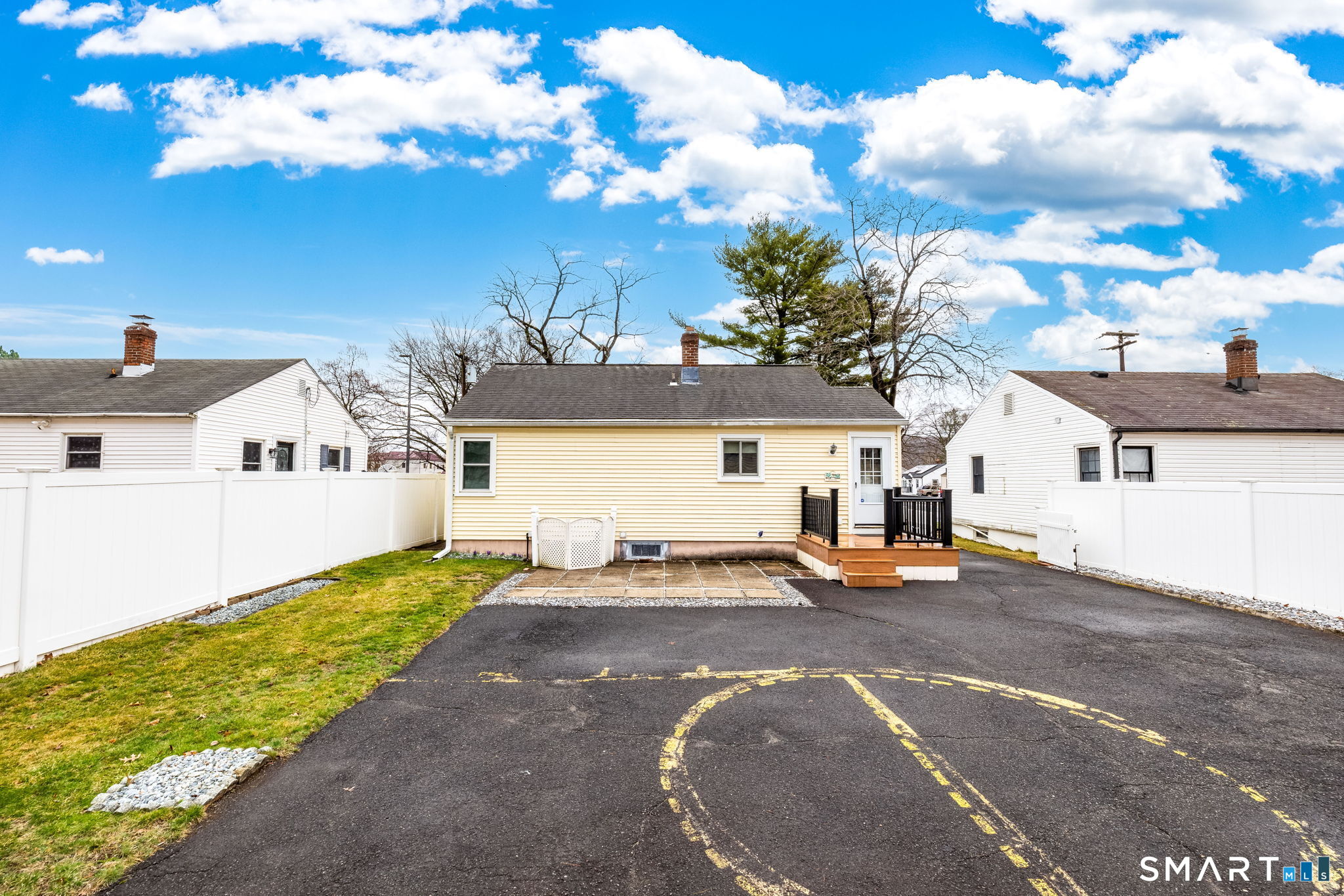 33 Winter Street Plainville CT 06062