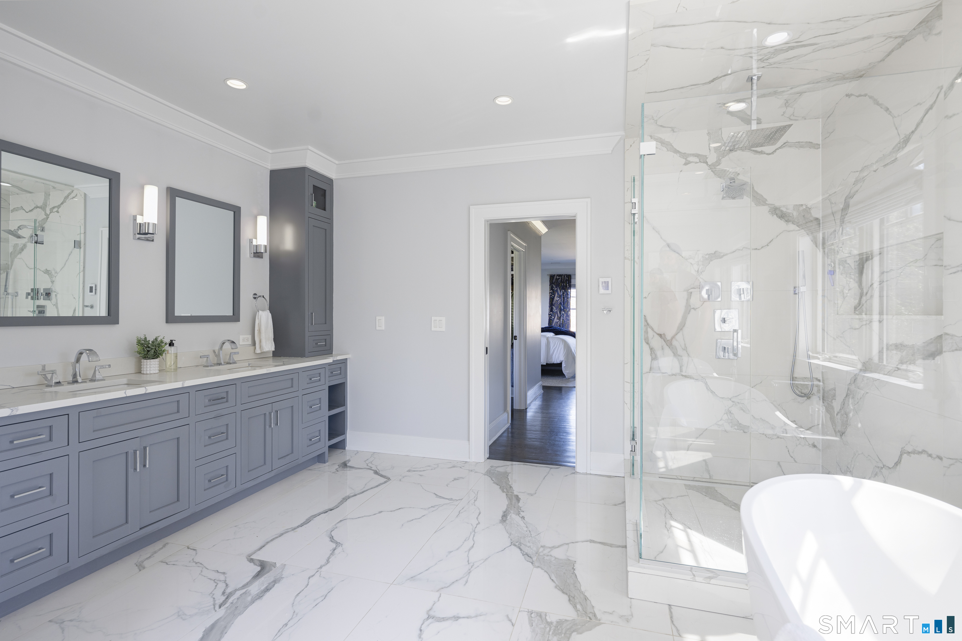 27 Raymond Street New Canaan CT 06840