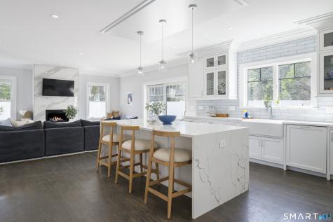 27 Raymond Street New Canaan CT 06840