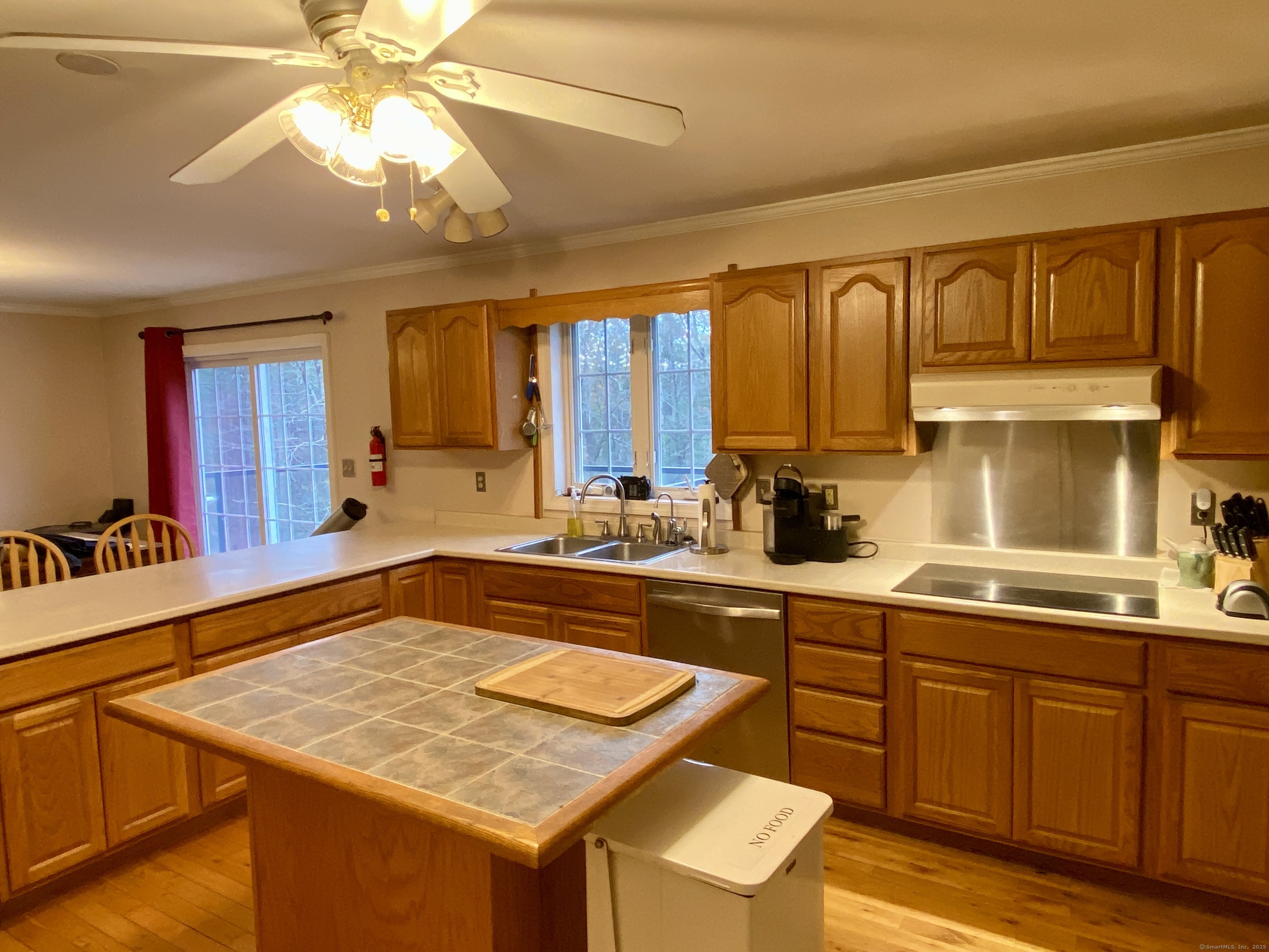 1820 Route 197 Woodstock CT 06281