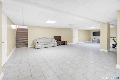 35-1 Punkup Road Oxford CT 06478