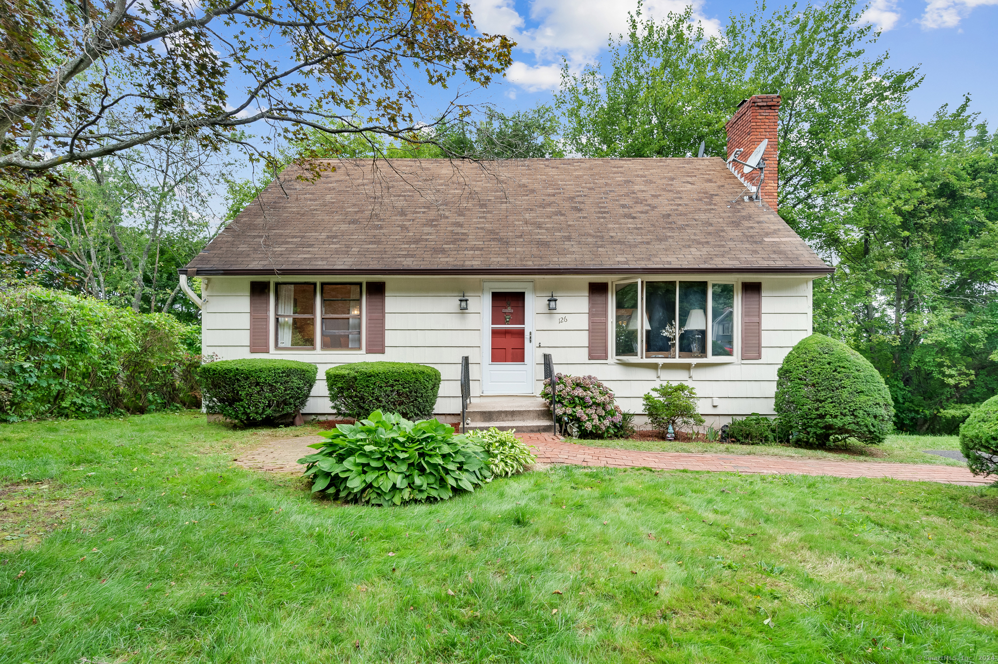 126 White Birch Drive Waterbury CT 06708